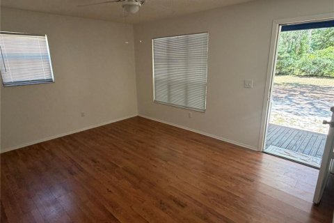 Casa en venta en Melrose, Florida, 3 dormitorios, 84.73 m2 № 2095610 - foto 18
