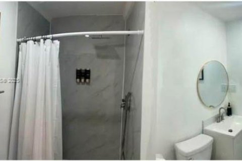 Casa en venta en West Palm Beach, Florida, 4 dormitorios, 101.36 m2 № 1957099 - foto 5