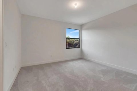 Villa ou maison à louer à Boca Raton, Floride: 4 chambres, 303.14 m2 № 2422234 - photo 17