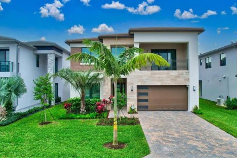 Villa ou maison à Boca Raton, Floride 4 chambres, 303.14 m2 № 2422234
