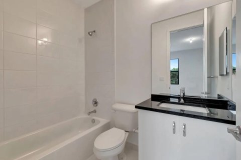 Villa ou maison à louer à Boca Raton, Floride: 4 chambres, 303.14 m2 № 2422234 - photo 19