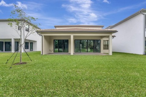 Villa ou maison à louer à Boca Raton, Floride: 4 chambres, 303.14 m2 № 2422234 - photo 11
