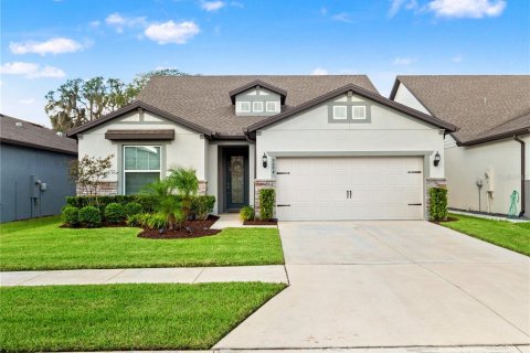 Villa ou maison à Wesley Chapel, Floride 4 chambres, 255.85 m2 № 2349359