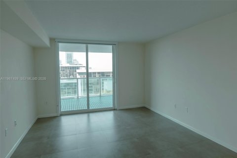Condo in Miami, Florida, 1 bedroom № 2081405 - photo 10