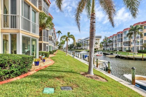 Copropriété à louer à Sarasota, Floride: 2 chambres, 86.31 m2 № 2145058 - photo 21