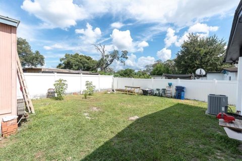 Casa en venta en Tampa, Florida, 4 dormitorios, 127.18 m2 № 2427543 - foto 26