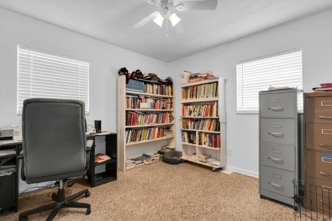 Casa en venta en Tampa, Florida, 4 dormitorios, 127.18 m2 № 2427543 - foto 17