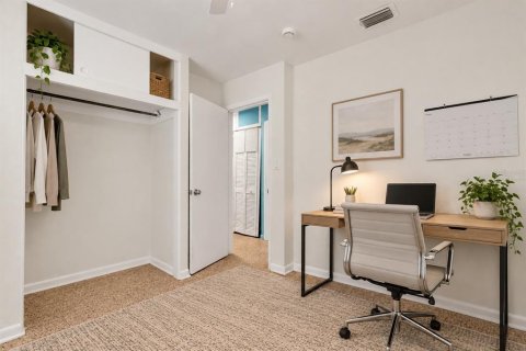 Casa en venta en Tampa, Florida, 4 dormitorios, 127.18 m2 № 2427543 - foto 16