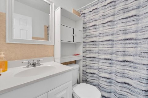 Casa en venta en Tampa, Florida, 4 dormitorios, 127.18 m2 № 2427543 - foto 15