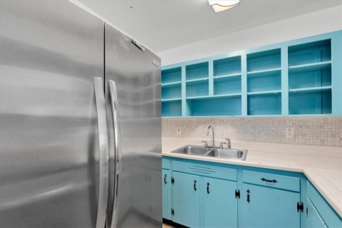 Casa en venta en Tampa, Florida, 4 dormitorios, 127.18 m2 № 2427543 - foto 14