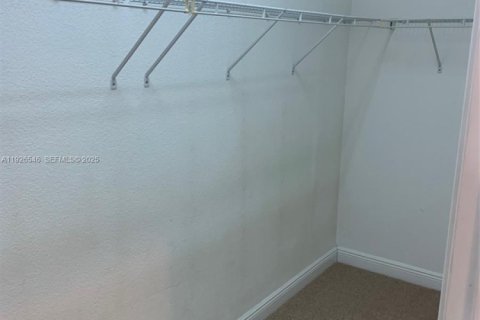 Casa en venta en Coconut Creek, Florida, 4 dormitorios, 275.55 m2 № 2034995 - foto 18