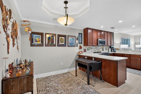 Condo in Seminole, Florida, 2 bedrooms № 2109841 - photo 23