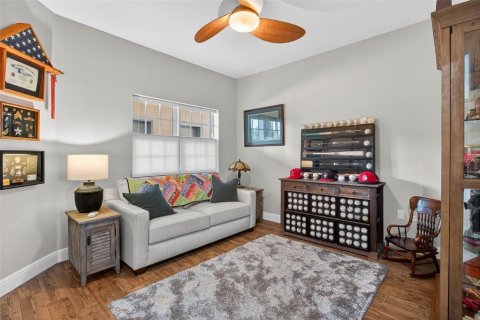 Condo in Seminole, Florida, 2 bedrooms № 2109841 - photo 18