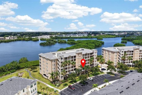 Condo in Seminole, Florida, 2 bedrooms № 2109841 - photo 6