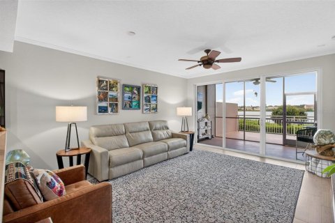 Condo in Seminole, Florida, 2 bedrooms № 2109841 - photo 30