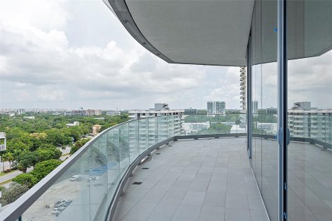 Condo in Miami, Florida, 2 bedrooms № 2252312 - photo 15
