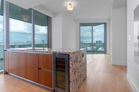 Condo in Miami, Florida, 2 bedrooms № 2252312 - photo 24