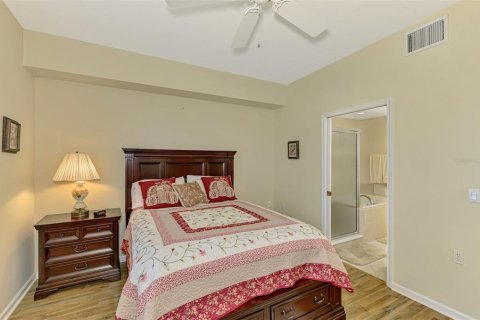 Condo in Port Charlotte, Florida, 2 bedrooms  № 1735016 - photo 24
