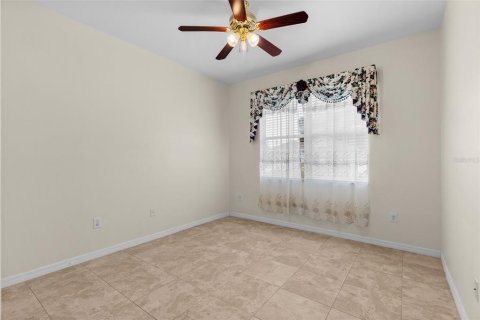 House in Lakeland, Florida 3 bedrooms, 168.9 sq.m. № 2394147 - photo 18