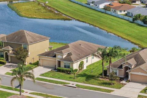 House in Lakeland, Florida 3 bedrooms, 168.9 sq.m. № 2394147 - photo 4