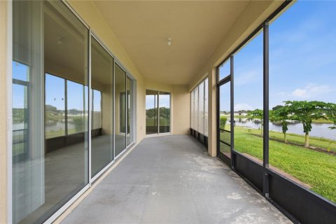 House in Lakeland, Florida 3 bedrooms, 168.9 sq.m. № 2394147 - photo 28