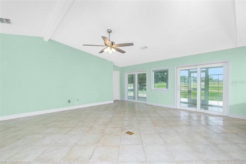 Casa en venta en Lake Suzy, Florida, 3 dormitorios, 206.06 m2 № 1690143 - foto 12