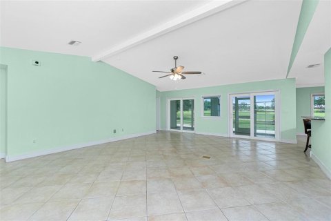 Casa en venta en Lake Suzy, Florida, 3 dormitorios, 206.06 m2 № 1690143 - foto 8