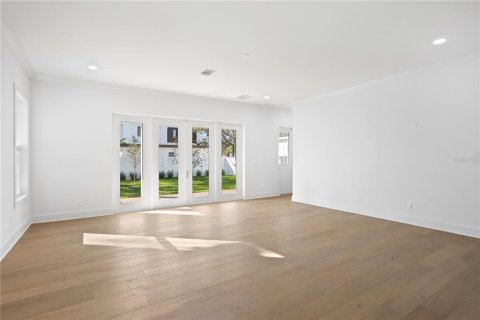 Villa ou maison à vendre à Tampa, Floride: 4 chambres, 319.03 m2 № 1904502 - photo 10