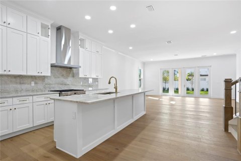Villa ou maison à vendre à Tampa, Floride: 4 chambres, 319.03 m2 № 1904502 - photo 6