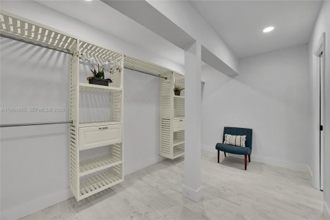 Купить виллу или дом в Тамарак, Флорида 2 спальни, 185.15м2, № 2186045 - фото 11