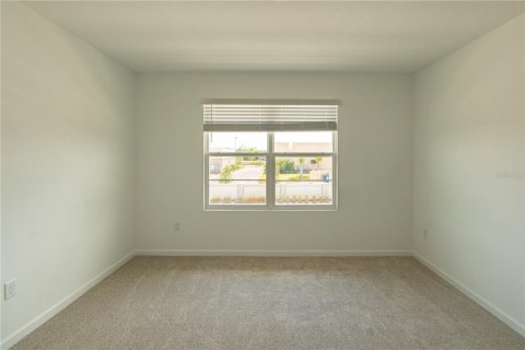 Снять в аренду таунхаус в Орландо, Флорида 3 спальни, 144.83м2, № 1853854 - фото 23