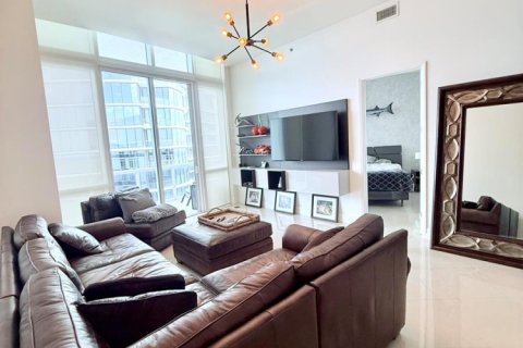 Condo in Sunny Isles Beach, Florida, 2 bedrooms  № 2249696 - photo 13