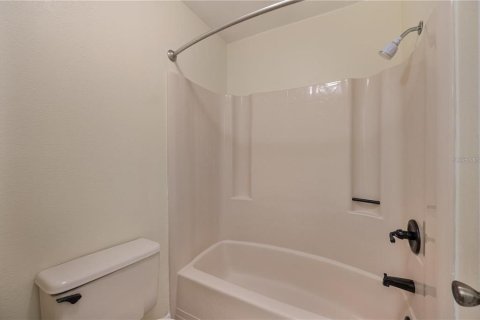 Condo in Mulberry, Florida, 2 bedrooms  № 2227630 - photo 20