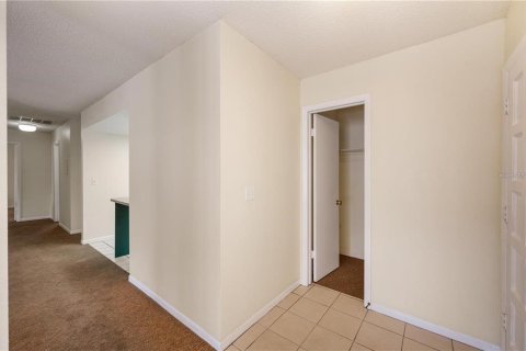 Condo in Mulberry, Florida, 2 bedrooms  № 2227630 - photo 6