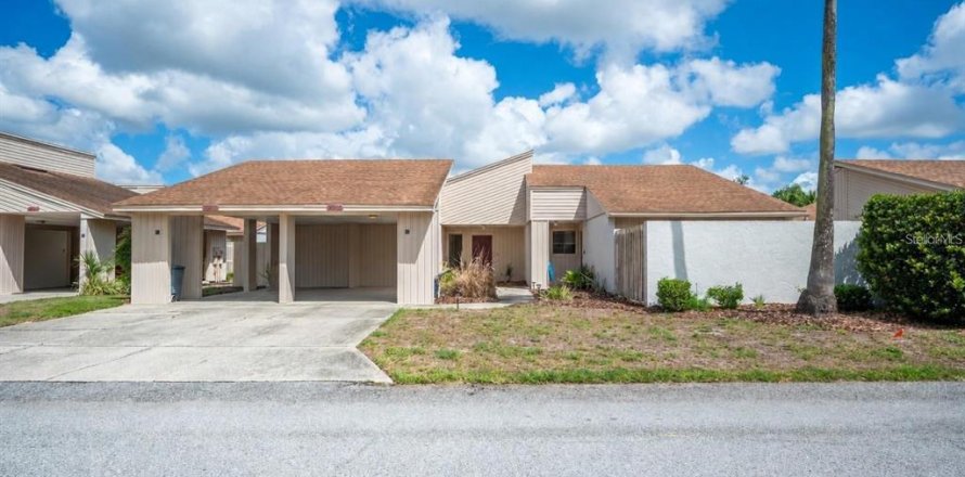 Condo in Mulberry, Florida, 2 bedrooms  № 2227630