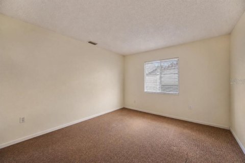 Condo in Mulberry, Florida, 2 bedrooms  № 2227630 - photo 22