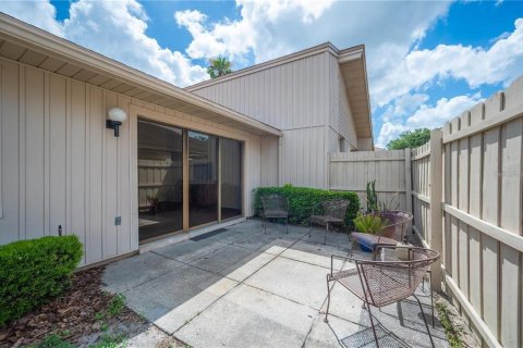 Condo in Mulberry, Florida, 2 bedrooms  № 2227630 - photo 25