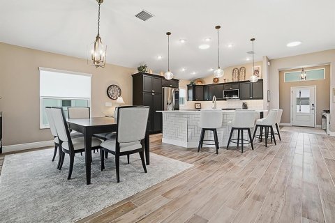 Casa en venta en The Villages, Florida, 3 dormitorios, 176.98 m2 № 2383718 - foto 15