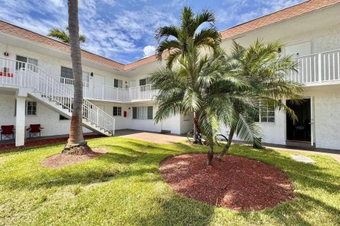 Appartement à Pompano Beach, Floride 2 chambres, 83.61 m2 № 2414244