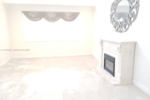 Снять в аренду виллу или дом в Катлер-Бей, Флорида 6 спален, 479.1м2, № 2041353 - фото 8