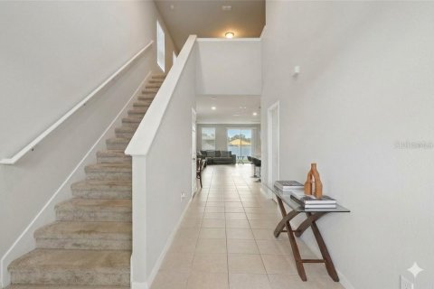 Villa ou maison à vendre à Leesburg, Floride: 4 chambres, 201.6 m2 № 2414081 - photo 2