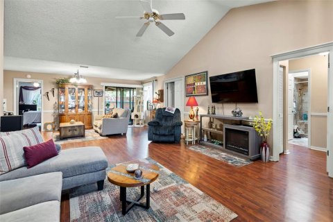 Villa ou maison à vendre à Palm Coast, Floride: 3 chambres, 135.73 m2 № 1680606 - photo 4