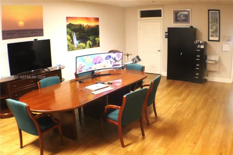 Immobilier commercial à vendre à Coral Springs, Floride № 2010864 - photo 7