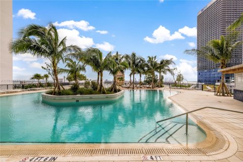 Condo in Miami, Florida, 2 bedrooms  № 1867266 - photo 25