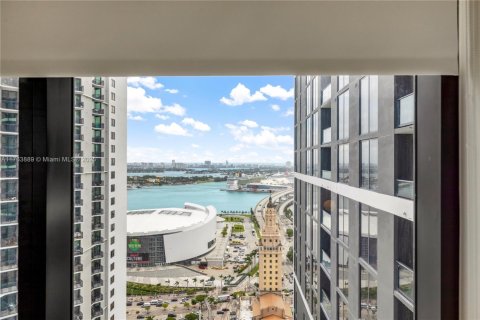 Condo in Miami, Florida, 2 bedrooms  № 1867266 - photo 23