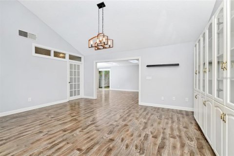 Touwnhouse à louer à Winter Park, Floride: 2 chambres, 116.13 m2 № 2384068 - photo 10