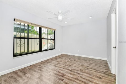 Touwnhouse à louer à Winter Park, Floride: 2 chambres, 116.13 m2 № 2384068 - photo 23