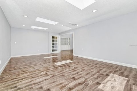 Touwnhouse à louer à Winter Park, Floride: 2 chambres, 116.13 m2 № 2384068 - photo 7