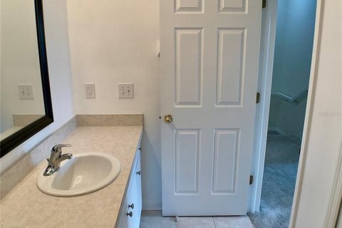 Townhouse in Largo, Florida 3 bedrooms, 186.55 sq.m. № 1908018 - photo 25
