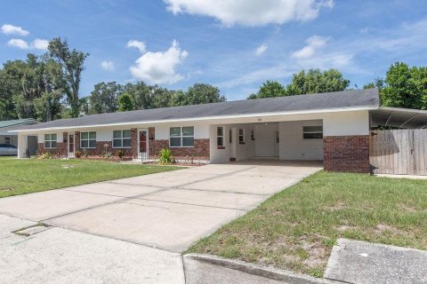 Apartment in DeLand, Florida 3 bedrooms, 120.68 sq.m. № 2378969
